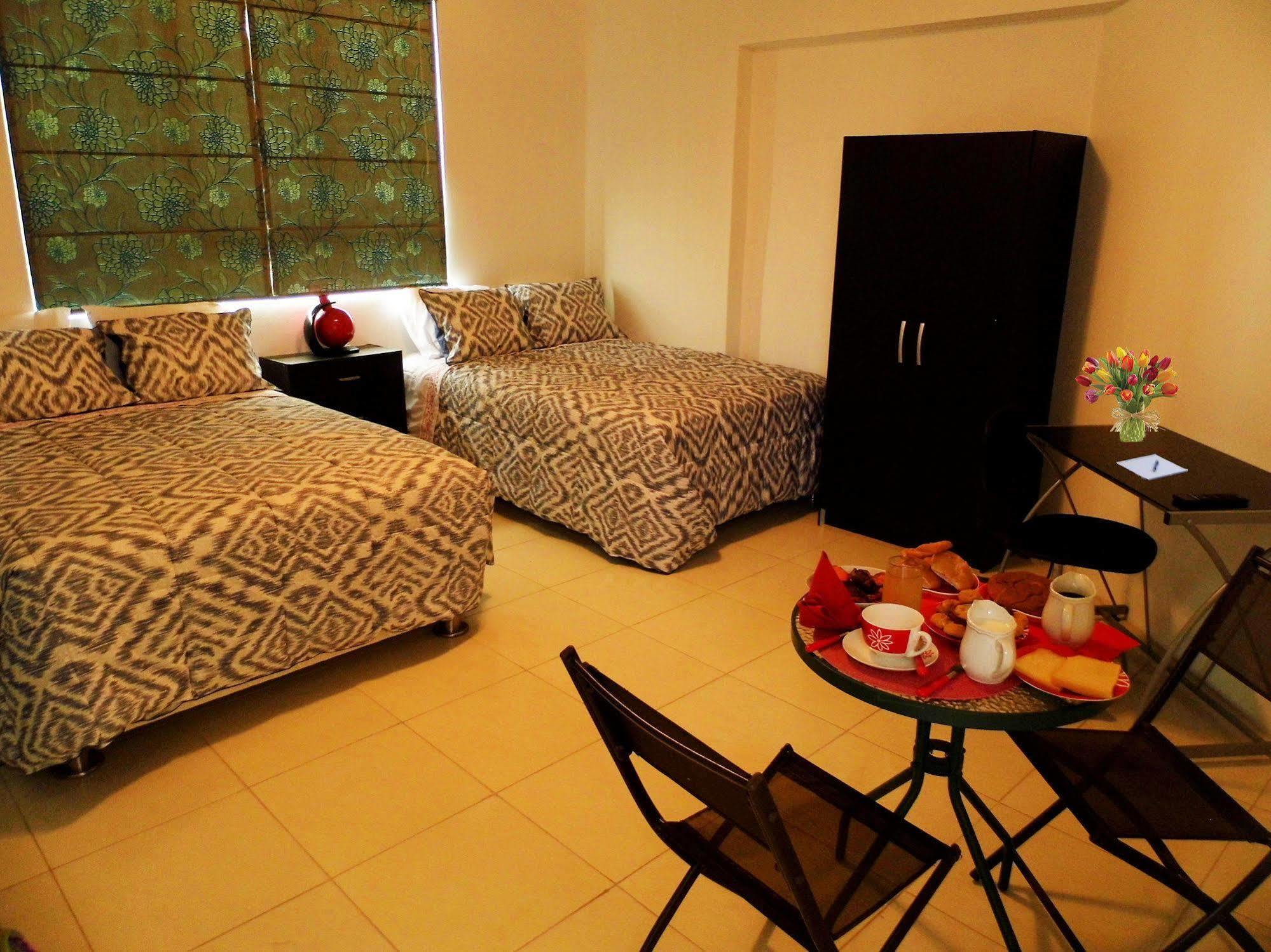 Magicperu Apart Hotel Trujillo Bagian luar foto