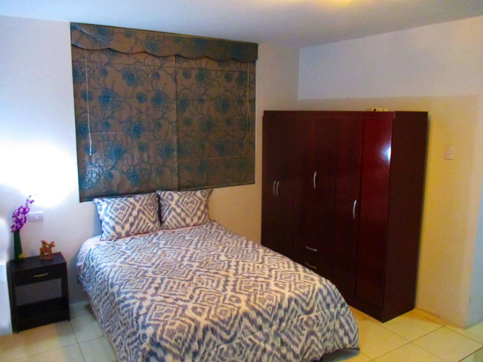 Magicperu Apart Hotel Trujillo Bagian luar foto