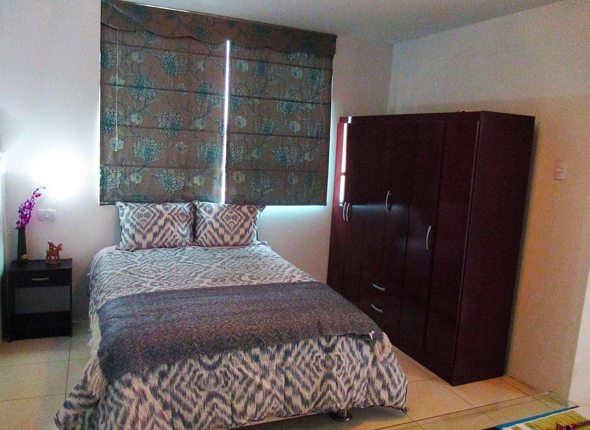 Magicperu Apart Hotel Trujillo Bagian luar foto
